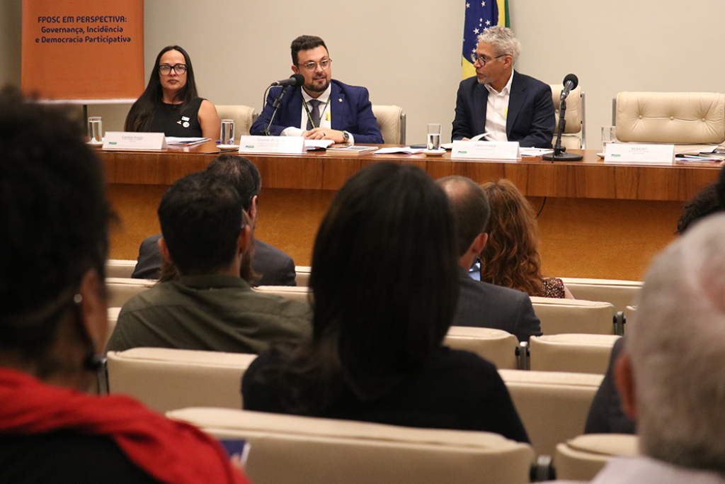 Frente em Defesa das OSCs lança Agenda Mínima e propõe pacto entre Parlamento e sociedade civil