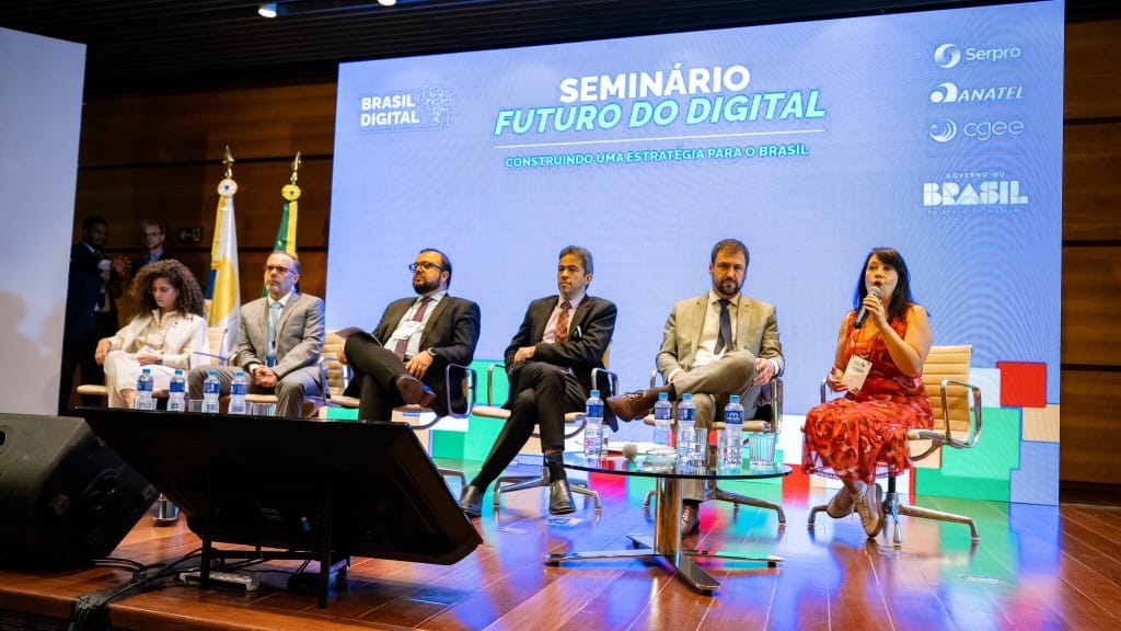 MCTI participa de seminário para debater o futuro digital do Brasil