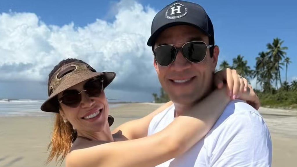 Naiara Azevedo curte dias de descanso com namorado antes de lançar novo DVD: ‘Off’