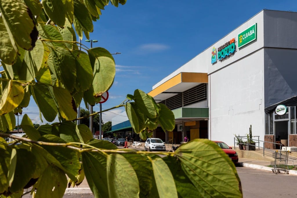 Mutirão leva serviços da Justiça Eleitoral ao Mercado do Porto, em Cuiabá