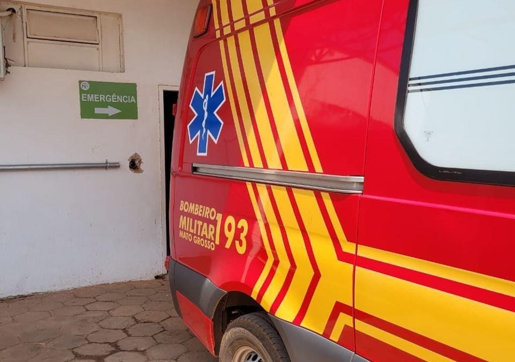 Corpo de Bombeiros presta socorro a idosa de 84 anos com dificuldade respiratória