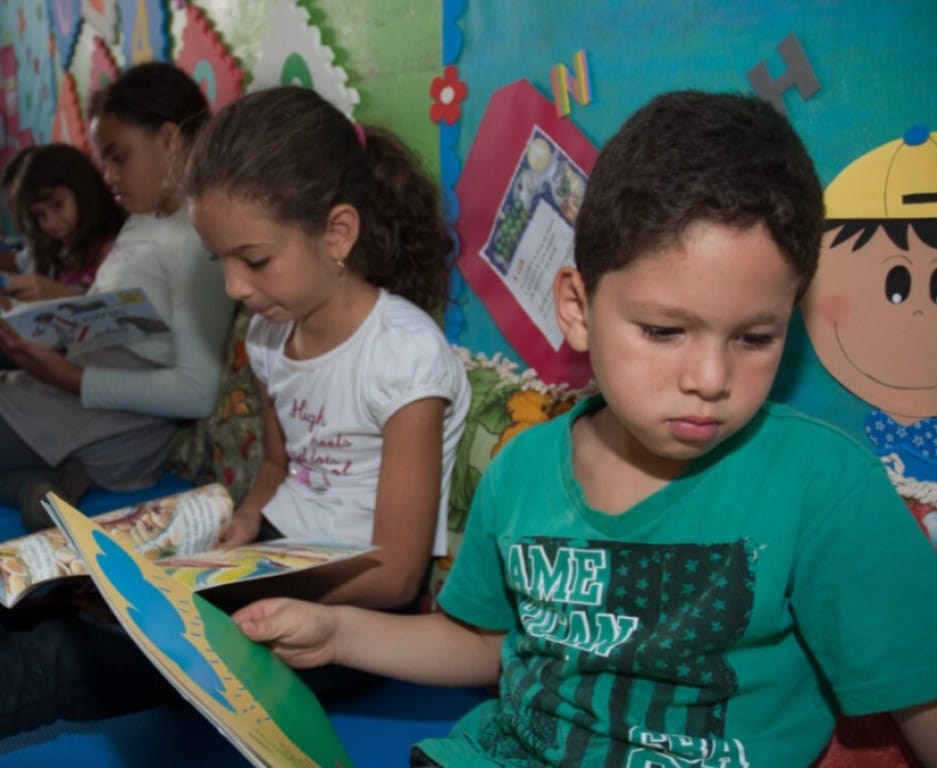 MEC lança curso de leitura e escrita para professores