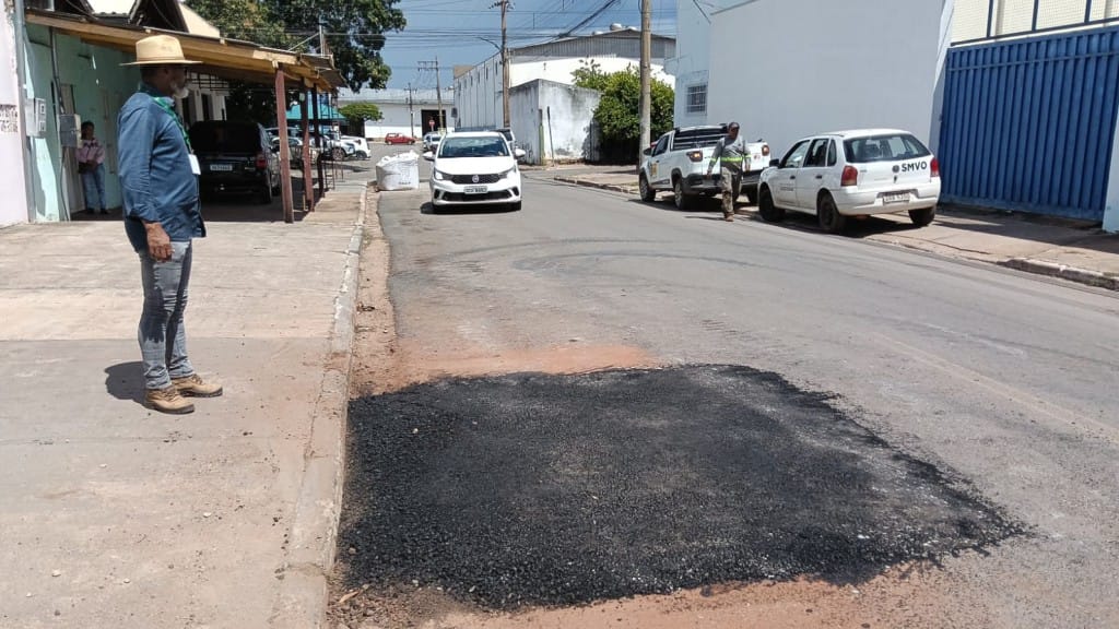 DAE intensifica mutirões para retirada de vazamentos e melhorar abastecimento em Várzea Grande