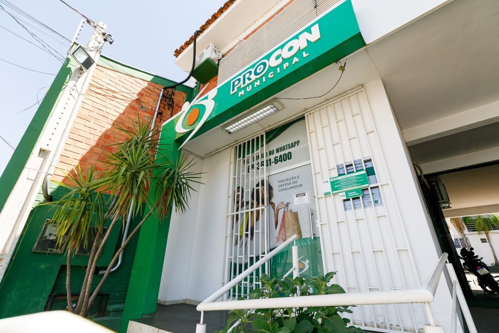 Procon de Cuiabá orienta consumidores para compras seguras na Páscoa e práticas abusivas
