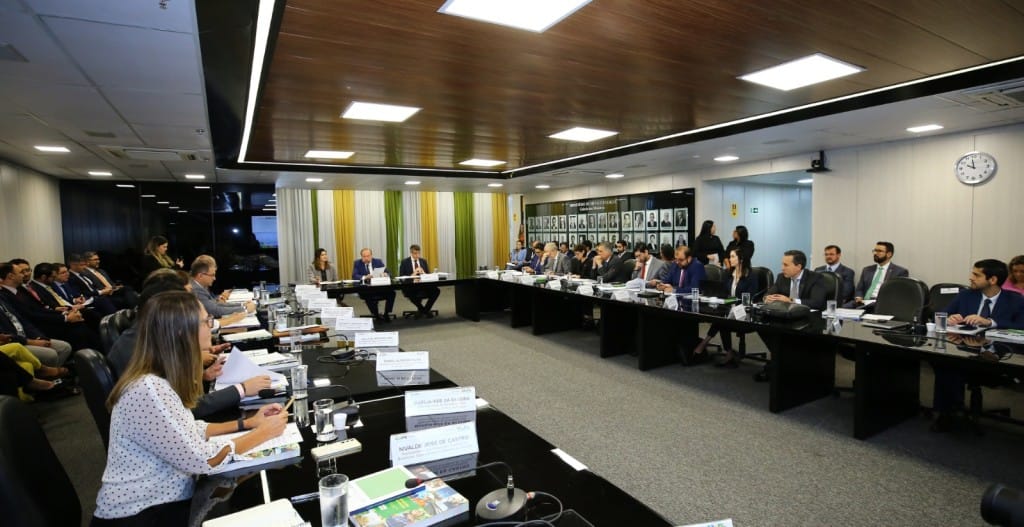 CNPE aprova resolução que estabelece diretrizes para o mercado de GLP no âmbito do Programa Gás do Povo