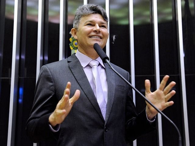 Pesquisa aponta José Medeiros consolidado entre os principais nomes ao Senado em MT
