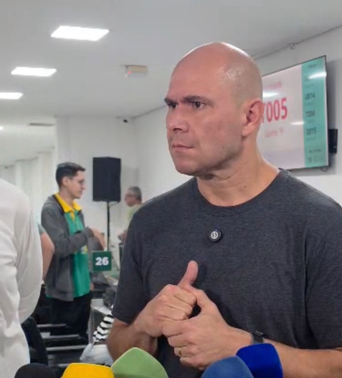 Rombo na Educação pode ultrapassar R$ 70 milhões diz Abilio ao revelar suspeitas sobre responsáveis por compras milionárias na própria gestão: “Quem cometeu eu não posso revelar”