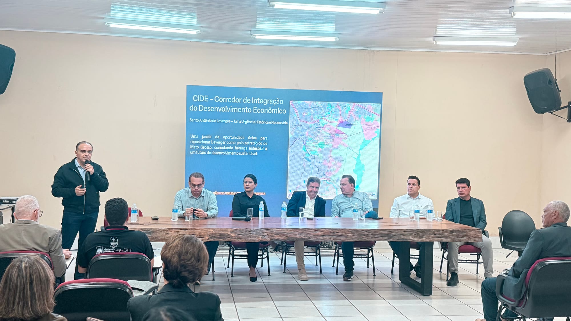 “Ferrovia vai provocar maior transformação econômica da baixada cuiabana em décadas“ afirma francisco vuolo