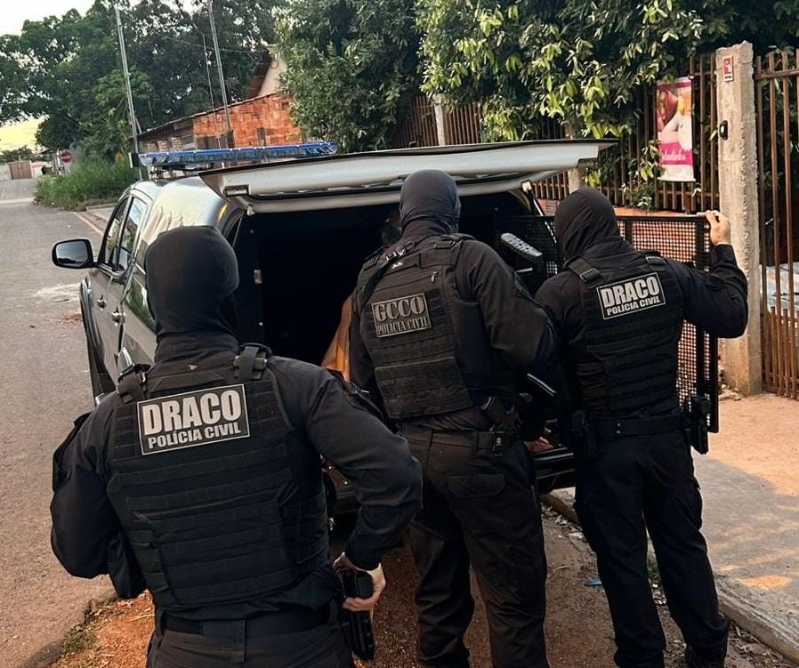 Operação bloqueia R$ 10 milhões e desarticula chefe de facção que usava a prisão como base para tomar controle de bairros em cuiabá