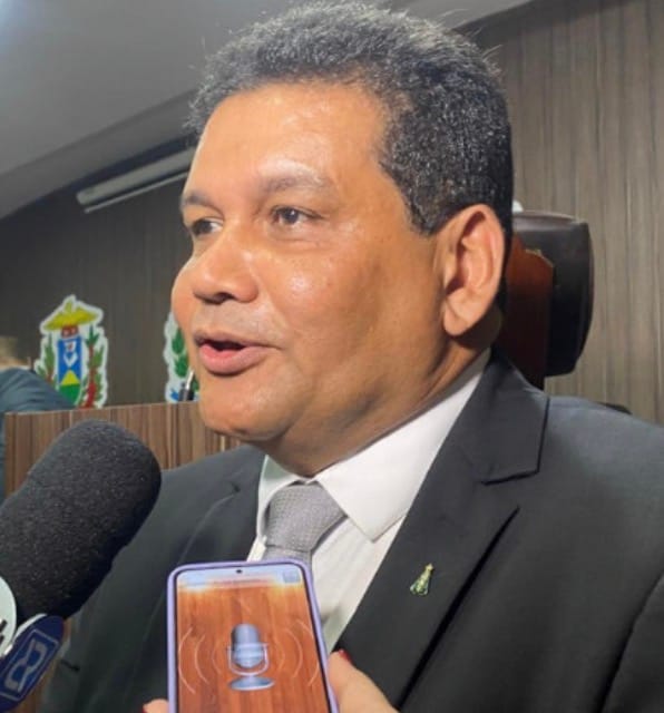 Câmara de Várzea Grande rebate denúncia de Flávia Moretti na DECCOR e defende legalidade de decreto orçamentário