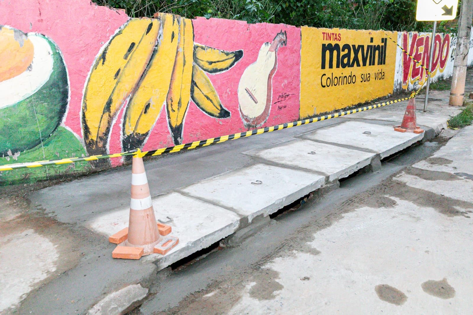 Prefeitura de Cuiabá conclui reestruturação completa de galeria após tampa de bueiro ceder