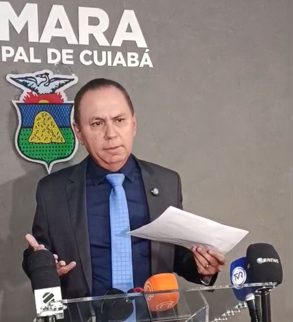 “Está muito nebuloso”: Dilemário ameaça CPI contra Águas Cuiabá após reajuste de 11% decidido por Câmara Arbitral de São Paulo