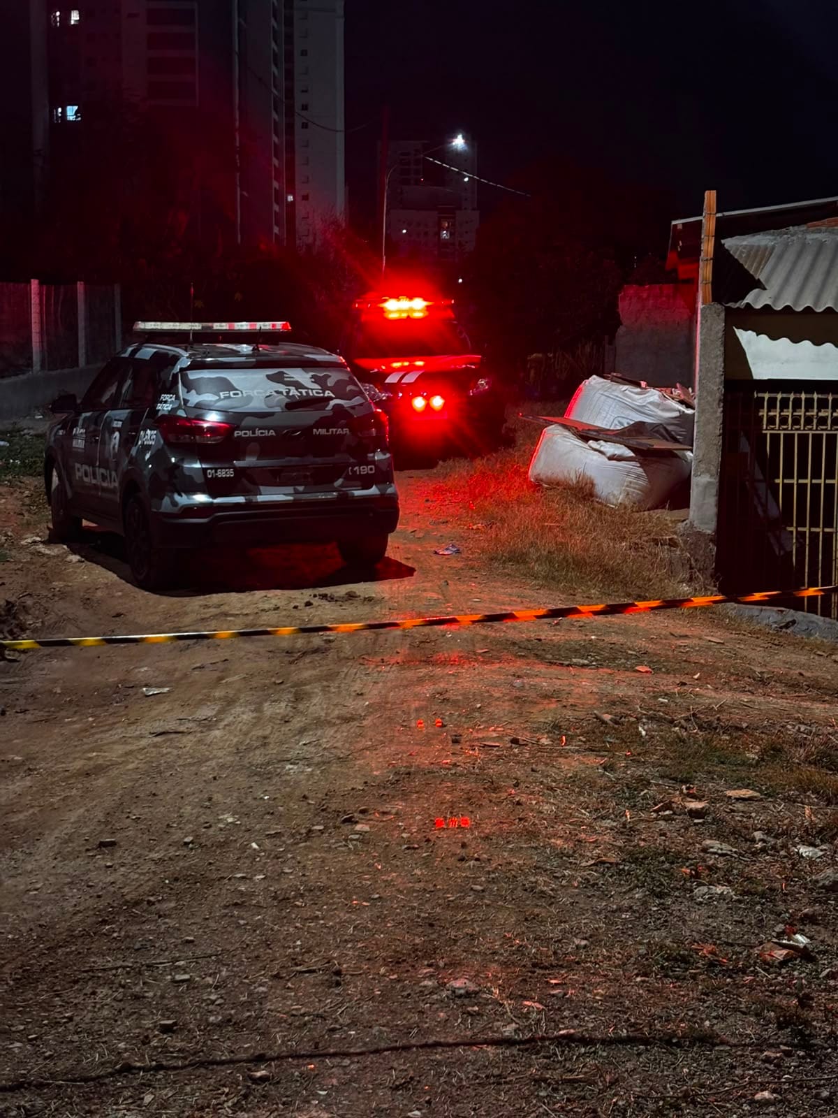 Criminosos invadem casa, amarram casal, atiram no peito de produtor rural e fogem com caminhonete em Cáceres