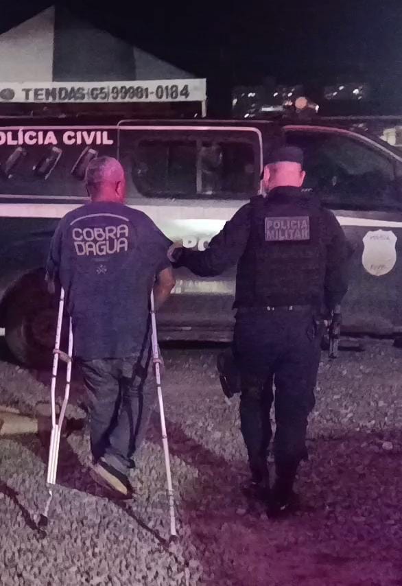 Idoso é preso após quebrar patrimônio público com muleta, desacatar servidores e causar tumulto na UPA Verdão, em Cuiabá