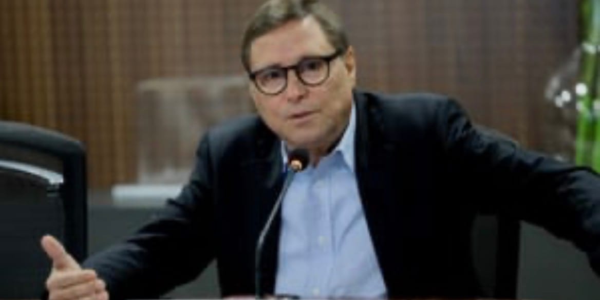 Mauro Carvalho deixa Casa Civil em meio à Operação Heritage e diz: “Saio pela mesma razão pela qual entrei: lealdade”