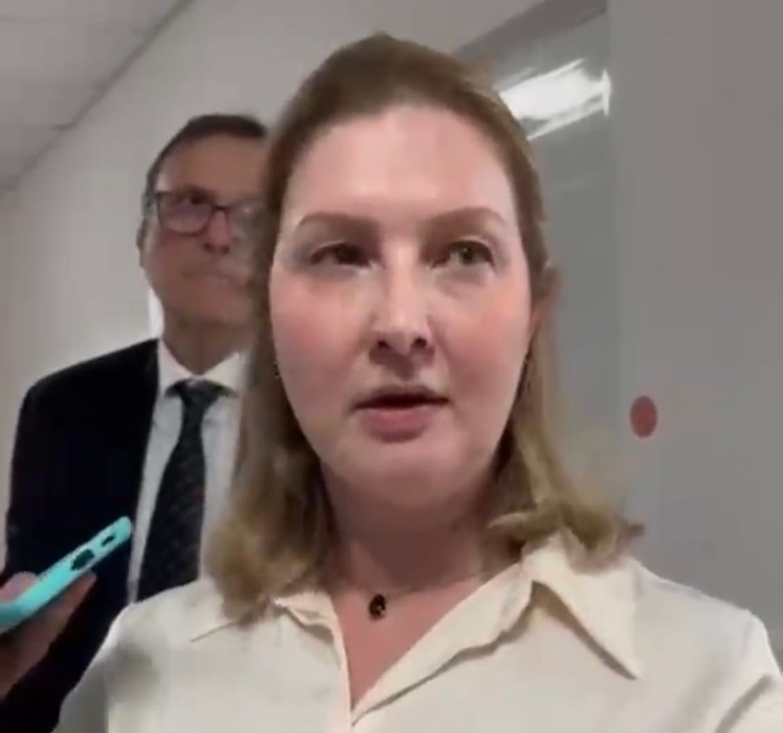 “Não sou a mulher da SES”: ex-adjunta diz ter sido “massacrada”, afirma que nunca foi ré na justiça