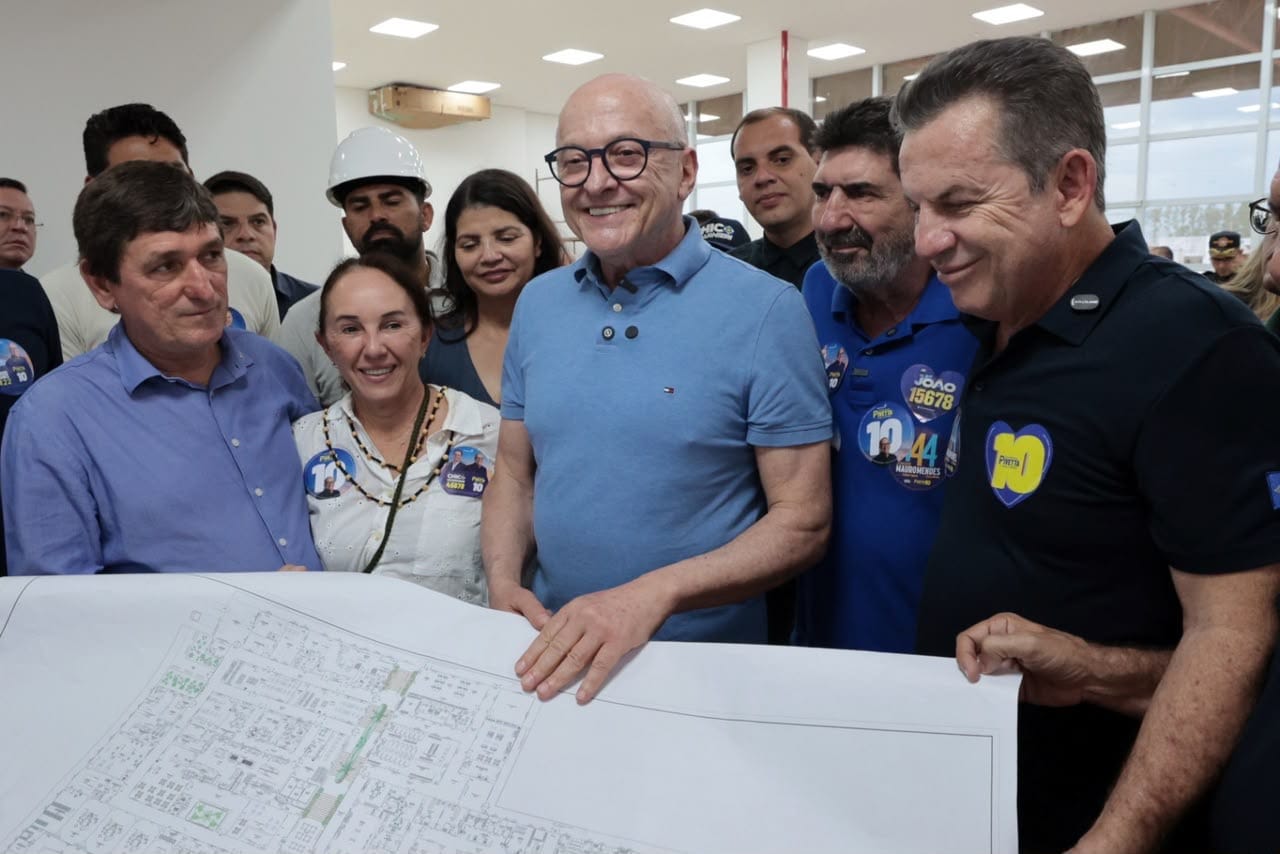 Pivetta vistoria Hospital Regional de Tangará, obra chega a 72% e prevê entrega ainda em 2026