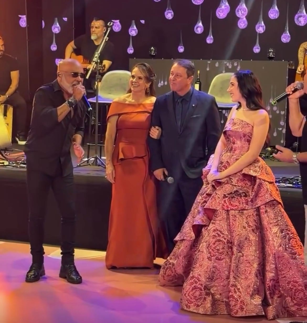 Rick cantou em festa de 15 anos em Sorriso antes de desaparecer em helicóptero