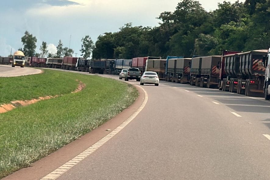 Rumo leva ao STF disputa sobre filas de caminhões em Rondonópolis e tenta suspender ordem de água, comida e banheiros
