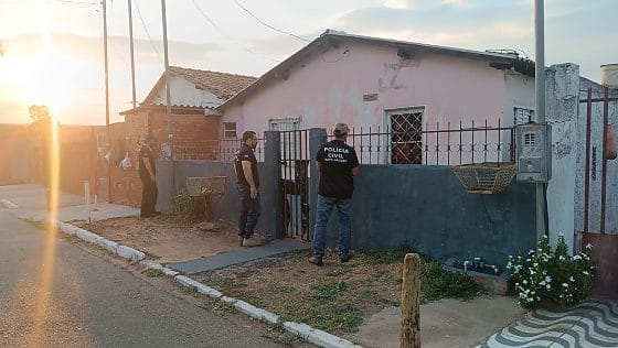 Polícia prende quatro suspeitos de roubos e furtos e captura investigado por tentativa de latrocínio em VG