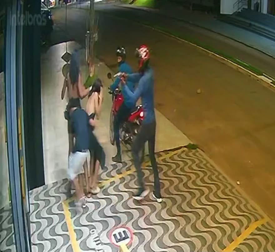 VÍDEO: Seis adolescentes são apreendidos após jovem de 18 anos ser assassinado a tiros na frente da namorada em Peixoto de Azevedo