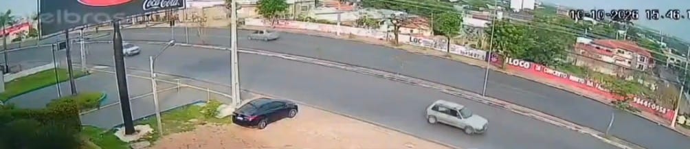 Jovem morre após sair do trabalho e acidente é registrado por câmeras