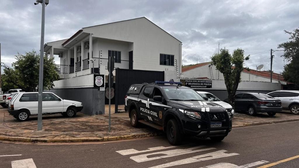 Polícia prende segundo suspeito de execução com 15 tiros; investigado teria facilitado entrada de assassinos em residência