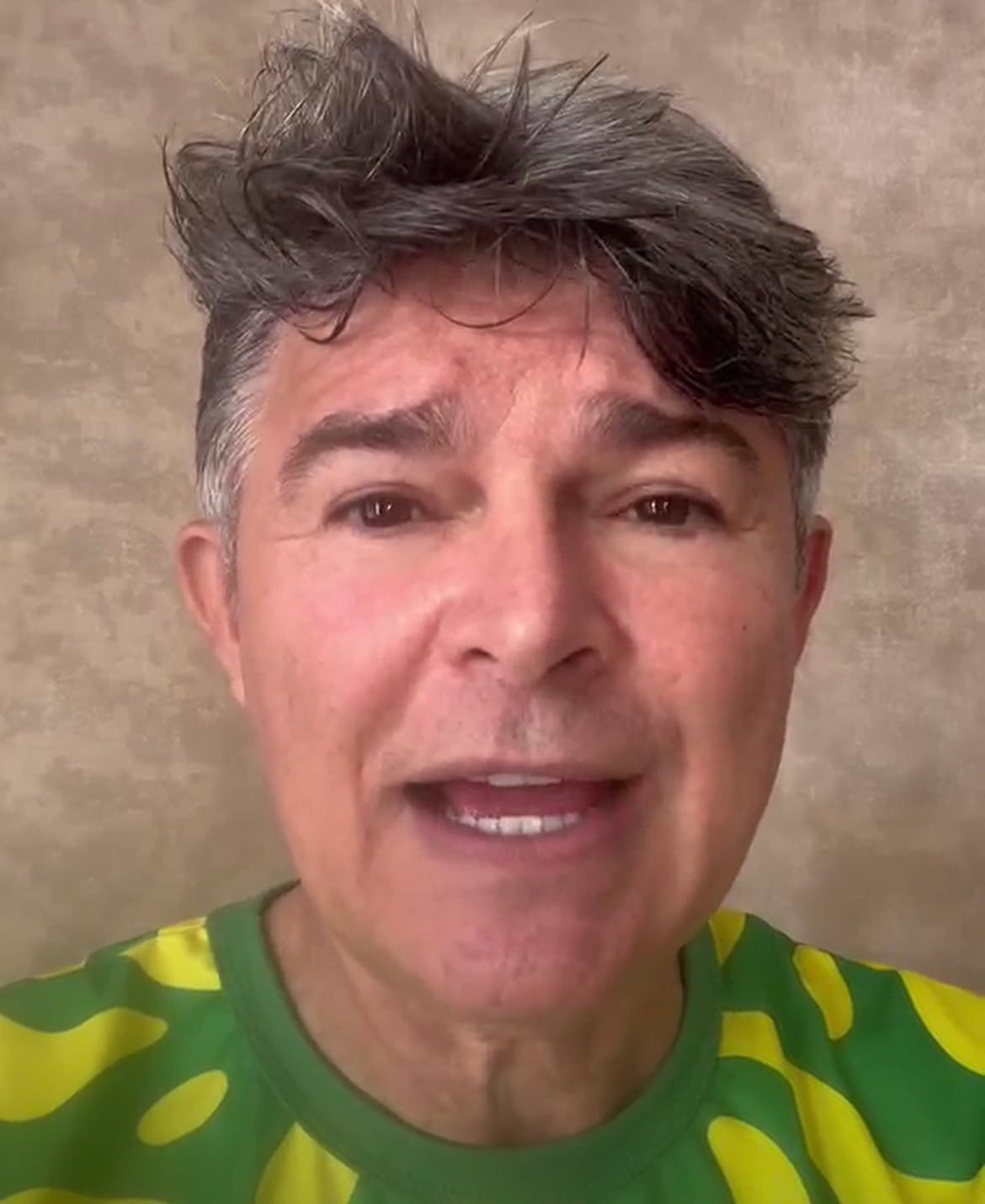Zé Medeiros pede impeachment de Cristiano Zanin após decisão que prorrogou votação no segundo turno