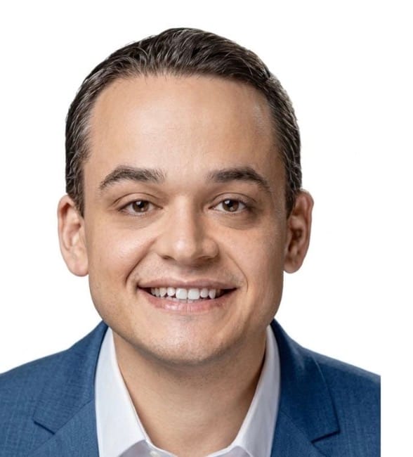 Lorenzo Pazolini é eleito governador do Espírito Santo e derrota Ricardo Ferraço no segundo turno