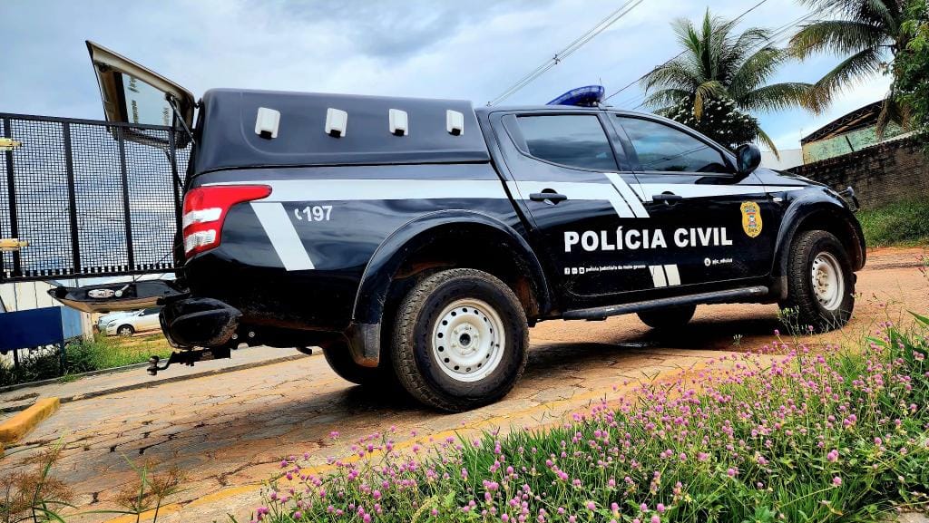 Mãe encontra hematomas no filho e padrasto é preso; polícia pede preventiva em MT