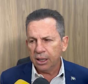 “No Brasil sempre há quem venda e quem compre partido”, dispara Mauro Mendes ao criticar destituição de Mauro Carvalho do PRD, e  diz ter plano “B e C”