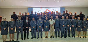 Policiais militares concluem curso do Proerd e recebem credenciamento internacional