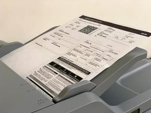 Proprietários de veículos com placa final 4 devem quitar o Licenciamento até o dia 30 de abril
