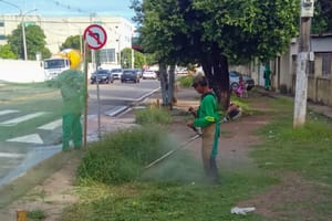 Várzea Grande reforça limpeza em bairros e avenidas nesta quarta-feira (01)
