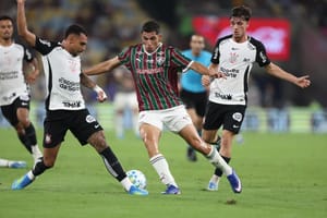 Fluminense atropela o Corinthians e salta para a vice-liderança do Brasileirão