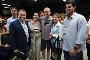 Prefeita Flávia Moretti e secretários participam da abertura do 15° Fórum da Undime Mato Grosso
