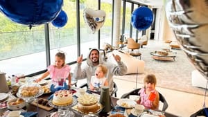 Poliana Rocha celebra aniversário intimista de Zé Felipe com churrasco em família