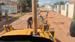 Prefeitura intensifica operação tapa-buracos por ruas e avenidas