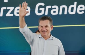 Mauro Mendes aparece entre os mais bem avaliados do país e consolida gestão com alta aprovação popular