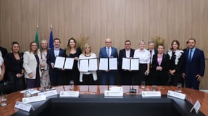 Prefeita e secretariado celebram delegacia 24h em VG: "Marco histórico e batalha vencida"