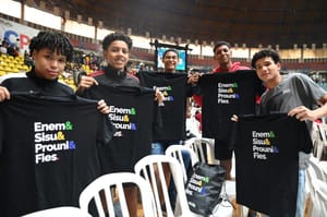 Desempenho de cotistas na graduação é superior à média