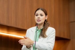Vereadora Michelly Alencar reforça importância da conscientização sobre o autismo e destaca avanços em Cuiabá