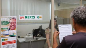 Gestão Fazendária de Várzea Grande realiza 10 mil acordos no Refis e reforça importância de estar em dia com fisco
