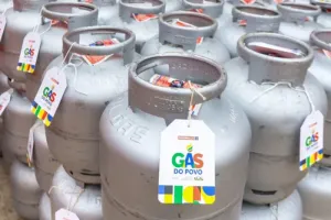 Governo reajusta valores do Gás do Povo para ampliar oferta e mitigar impactos externos