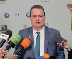 “Com voto aberto o governo tem mais domínio sobre deputados”, diz Max Russi ao reagir contra decisão da justiça que derrubou sigilo na ALMT