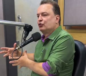 “Após 12 anos sem seleção de grande porte, Max Russi anuncia concurso com 100 vagas e salários que podem ultrapassar R$ 23 mil”  na ALMT