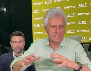 “Onde o PT tem voto em Mato Grosso?”: Caiado minimiza racha no PSD, defende Bolsonaro e mira Lula em agenda em Cuiabá