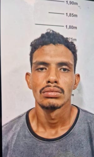 Pedrada na cabeça: suspeito confessa feminicídio de mulher em Várzea Grande após denúncia da própria mãe