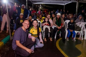 Torcedores não se intimidam com frio e curtem jogo do Brasil em seis bairros de Cuiabá