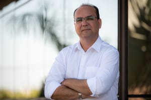 Fora da lista